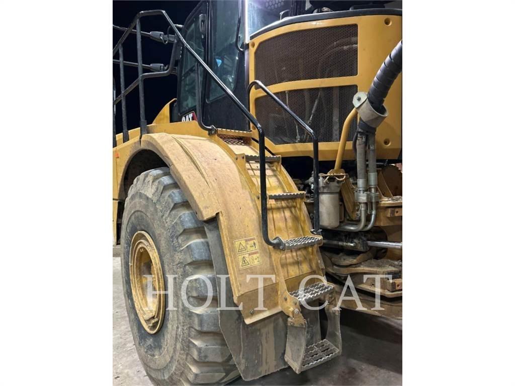 CAT 745 Дъмпери/моторни превозни средства