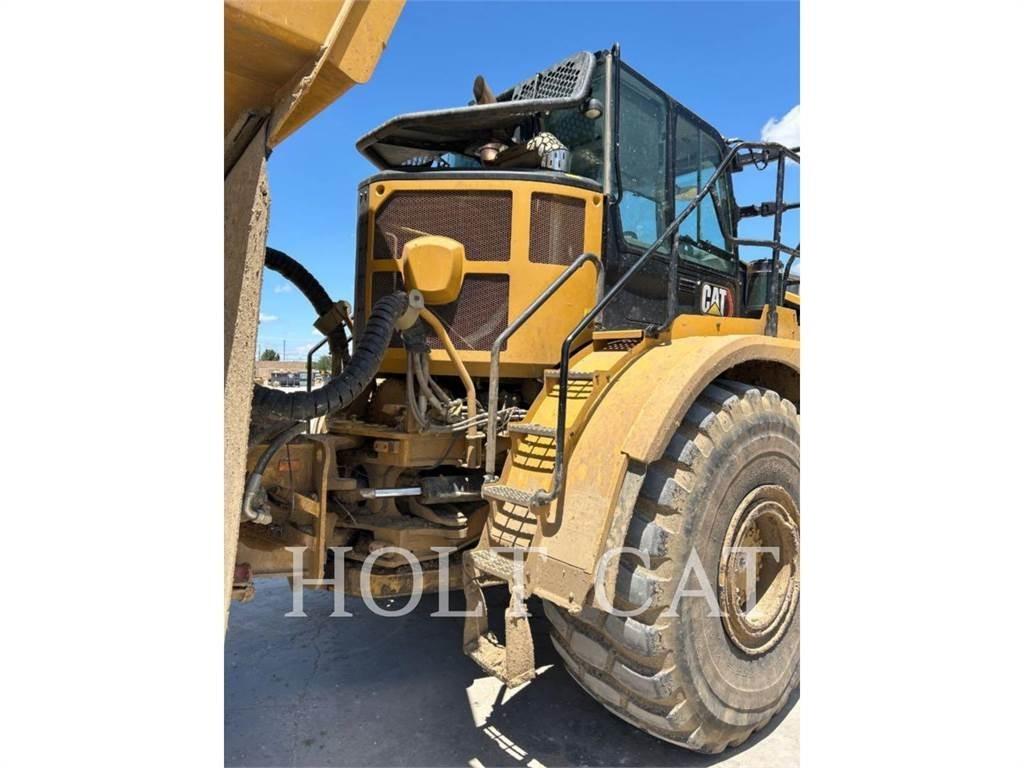 CAT 745 Дъмпери/моторни превозни средства