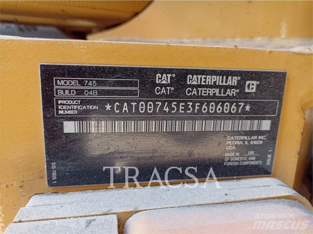 CAT 745 Дъмпери/моторни превозни средства
