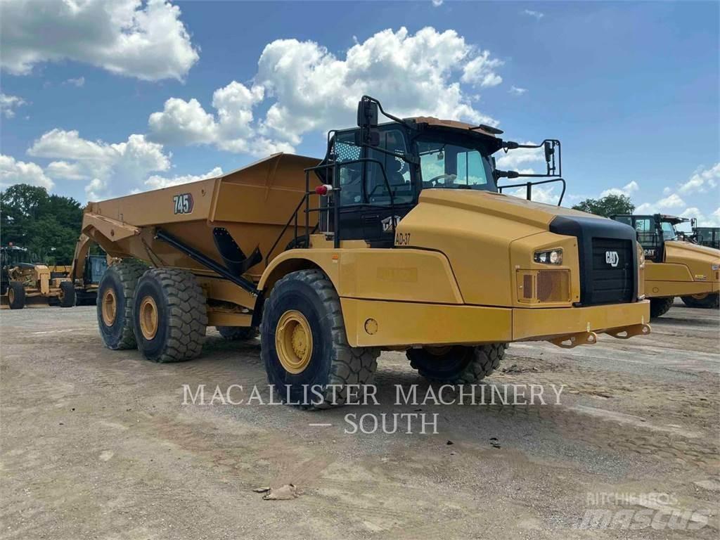 CAT 745 Дъмпери/моторни превозни средства