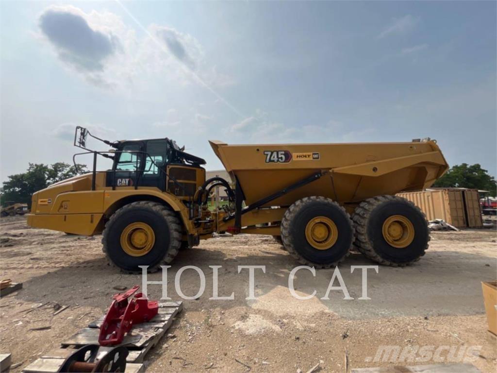 CAT 745 Дъмпери/моторни превозни средства