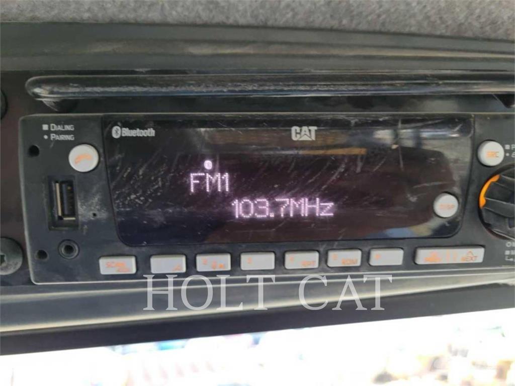 CAT 745 Дъмпери/моторни превозни средства