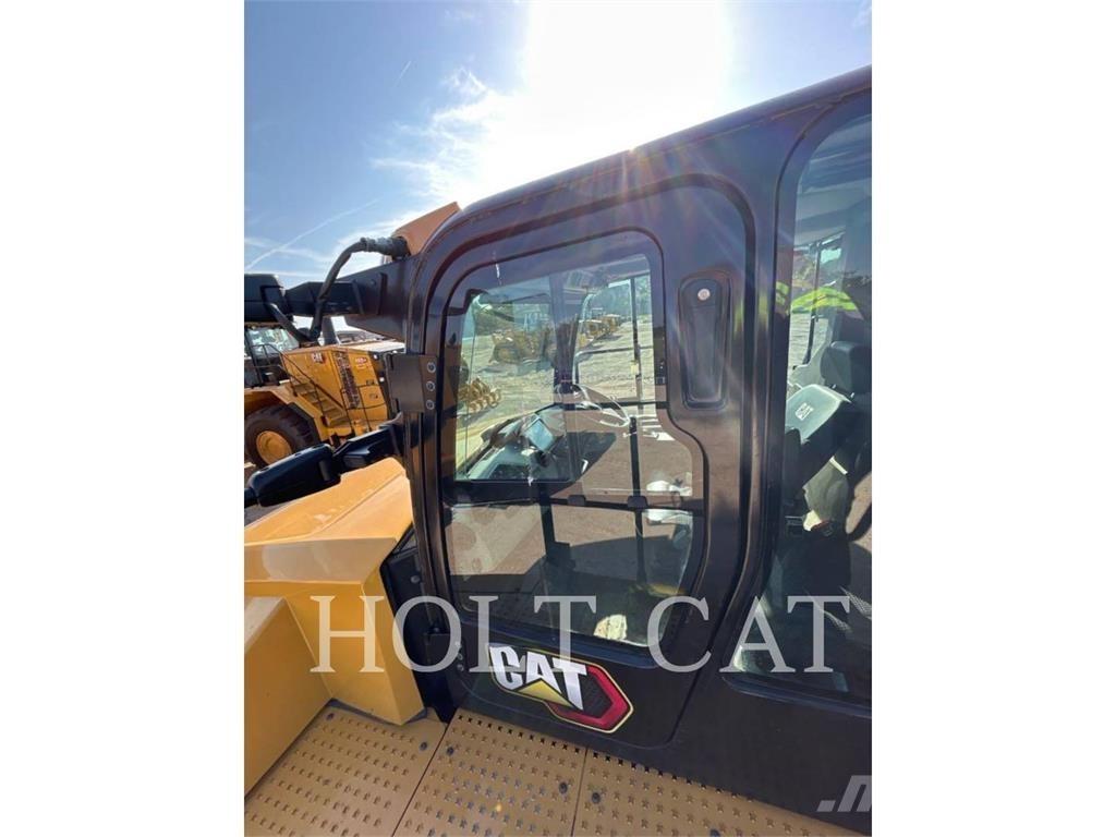 CAT 745 Дъмпери/моторни превозни средства
