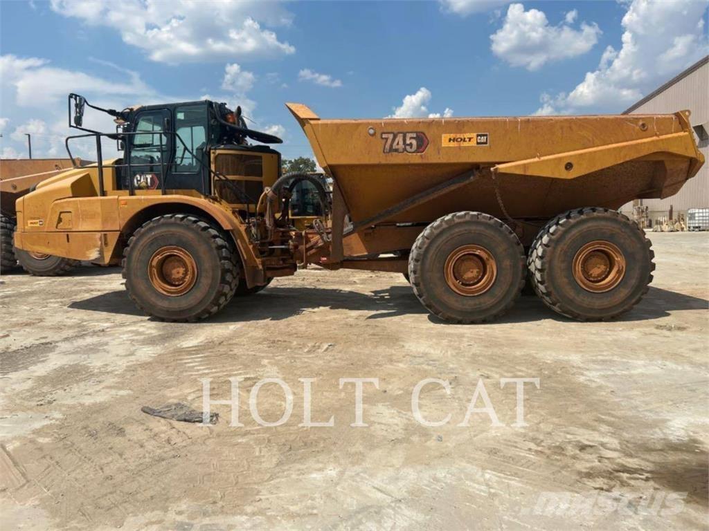 CAT 745 Дъмпери/моторни превозни средства