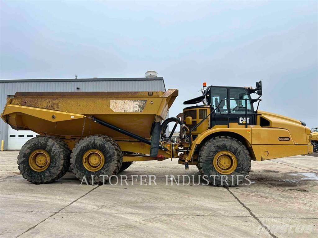 CAT 745 Дъмпери/моторни превозни средства