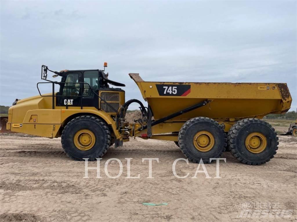 CAT 745 Дъмпери/моторни превозни средства