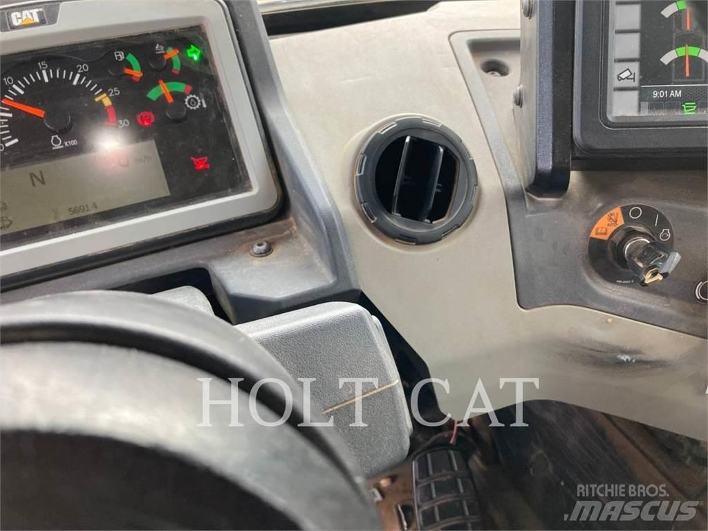 CAT 745-04 Дъмпери/моторни превозни средства
