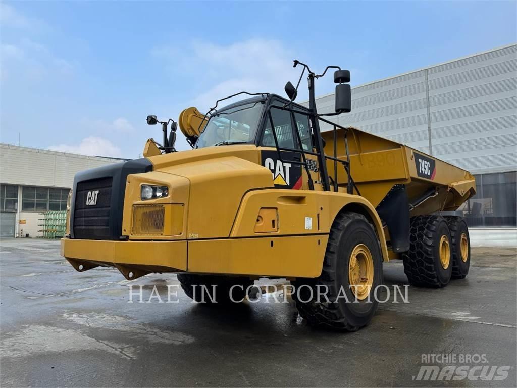 CAT 745C Дъмпери/моторни превозни средства