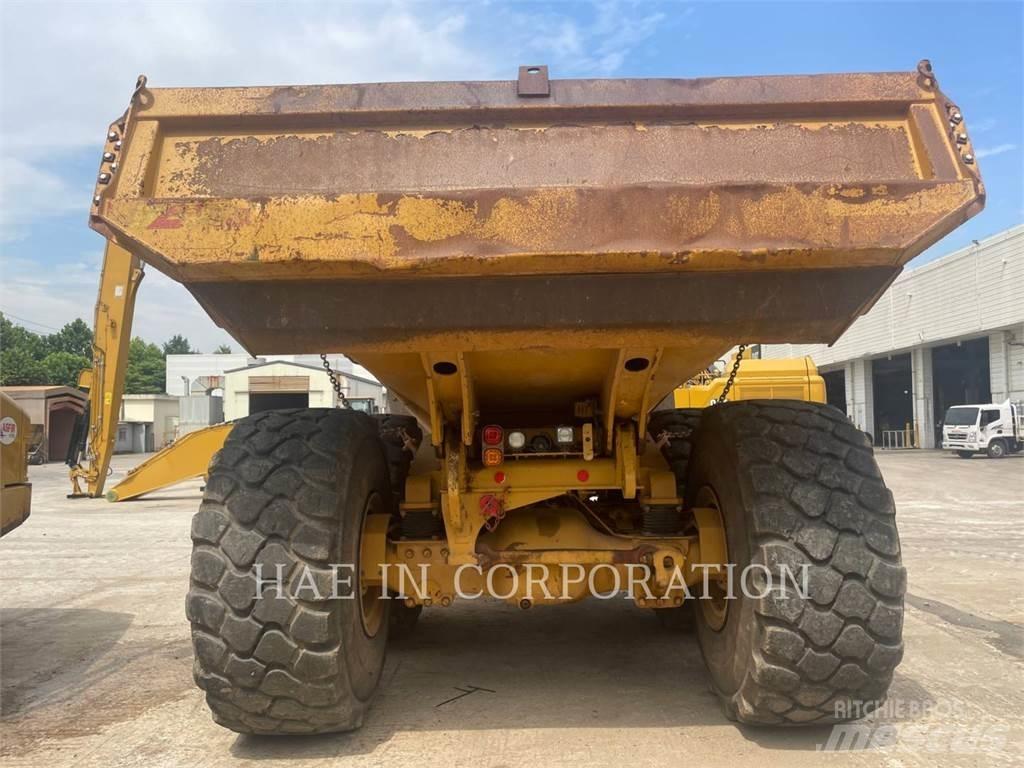 CAT 745C Дъмпери/моторни превозни средства