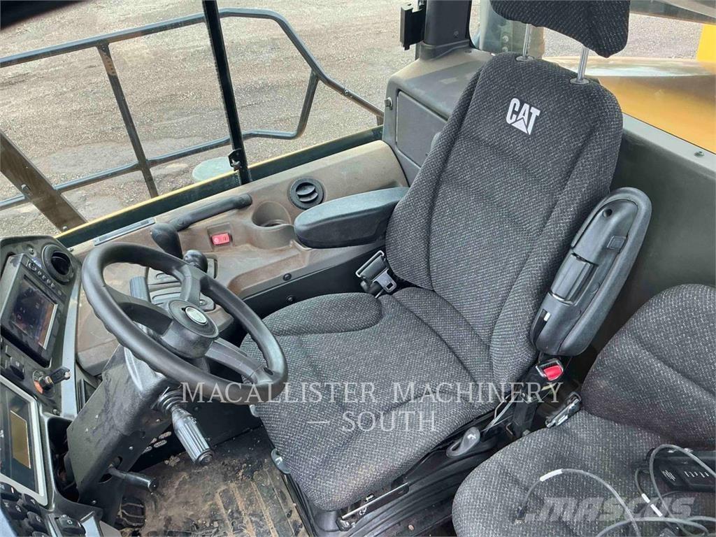 CAT 745C Дъмпери/моторни превозни средства