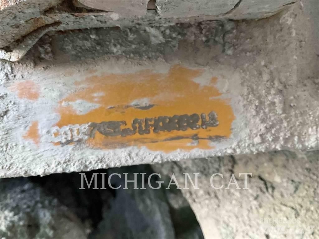 CAT 745C T Дъмпери/моторни превозни средства
