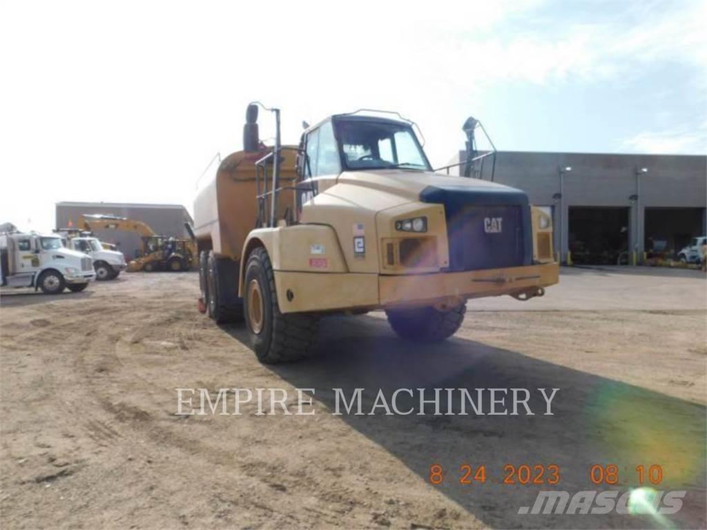 CAT 745C WT Цистерни за вода
