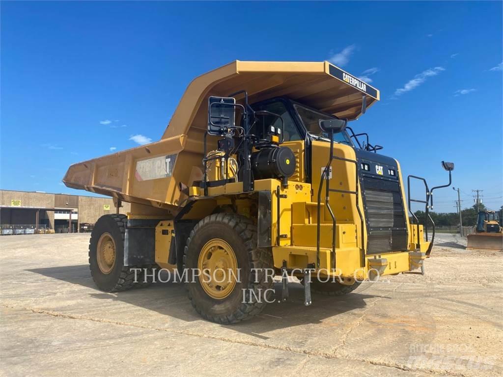 CAT 770 G Дъмпери/моторни превозни средства