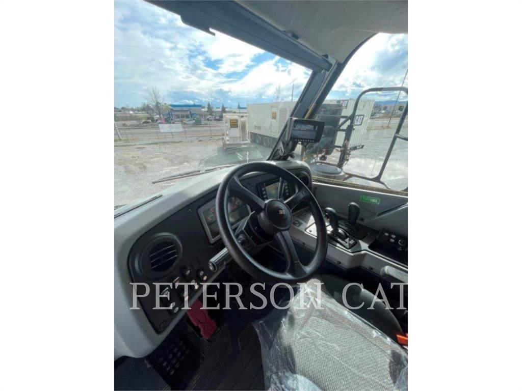 CAT 772G Аксесоари за бетон
