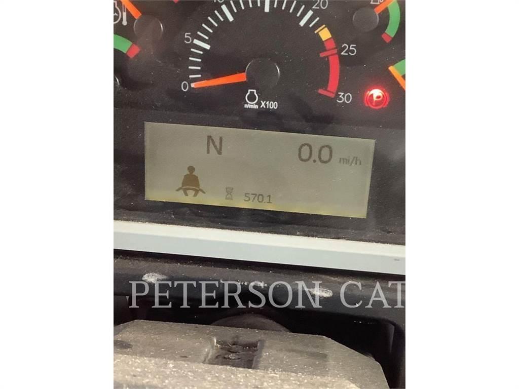 CAT 772G Аксесоари за бетон
