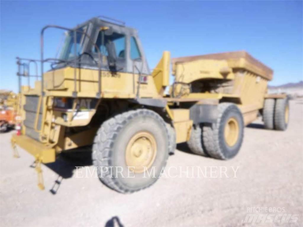 CAT 773D Дъмпери/моторни превозни средства