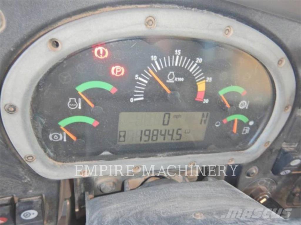 CAT 773F Дъмпери/моторни превозни средства