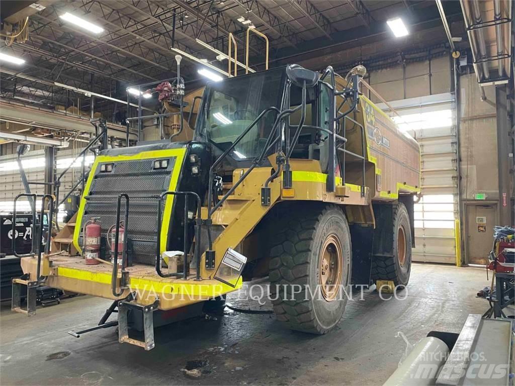 CAT 773F WT Цистерни за вода
