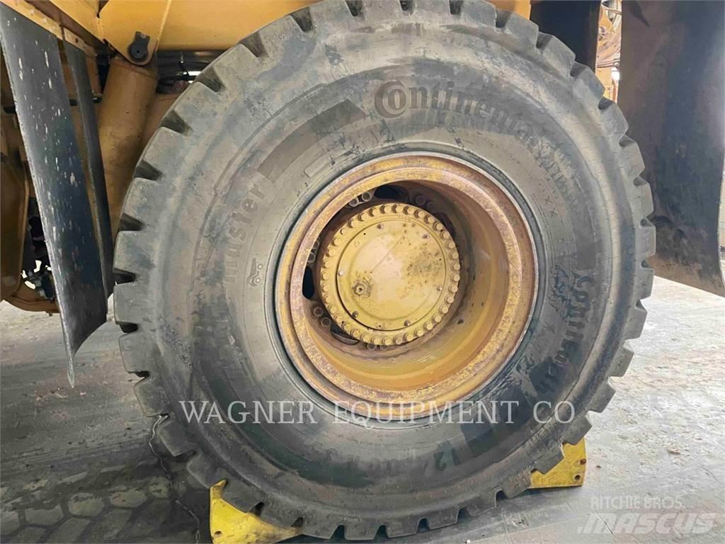 CAT 773F WT Цистерни за вода
