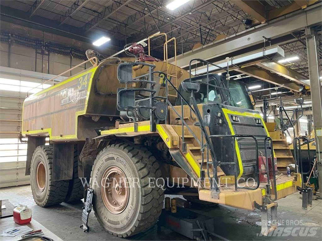 CAT 773F WT Цистерни за вода
