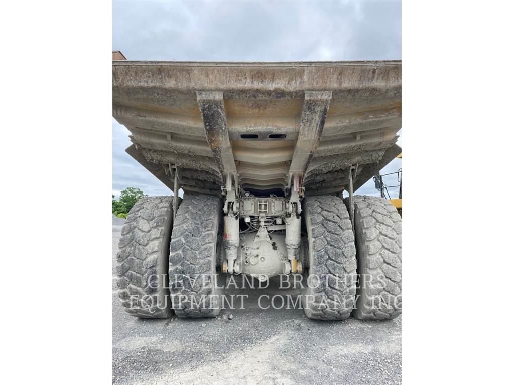 CAT 773G Дъмпери/моторни превозни средства