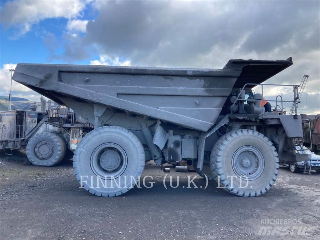 CAT 775D Дъмпери/моторни превозни средства
