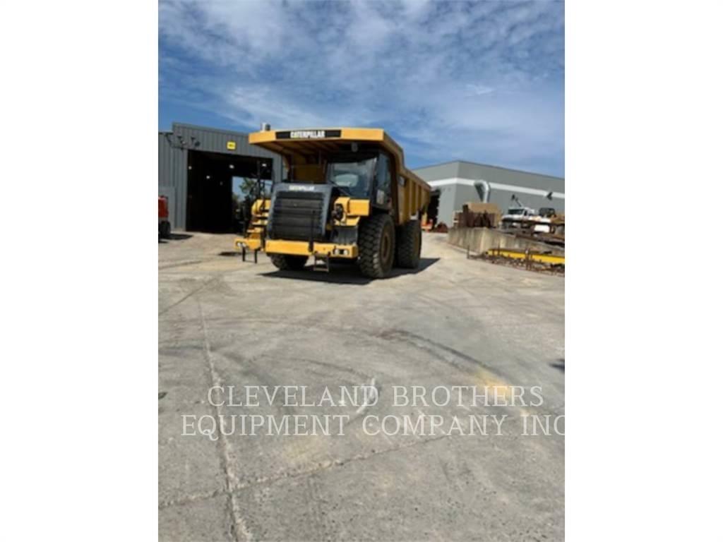 CAT 775F Дъмпери/моторни превозни средства