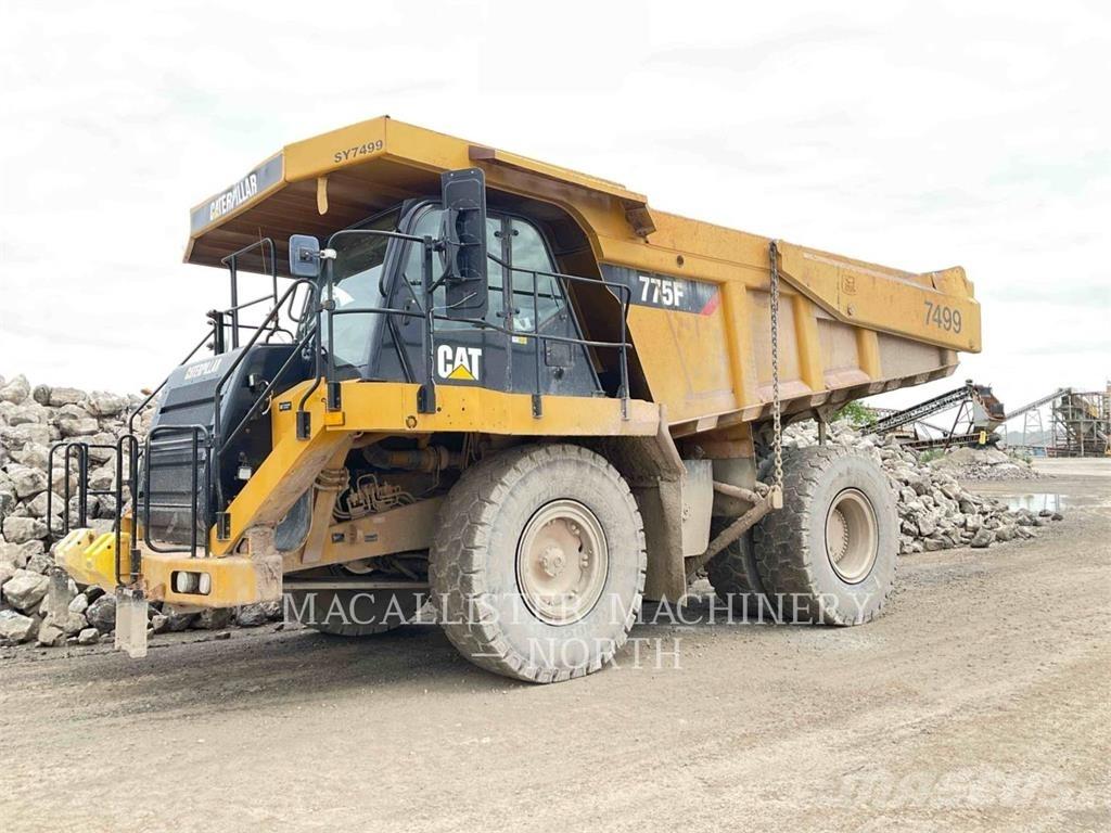 CAT 775F Дъмпери/моторни превозни средства