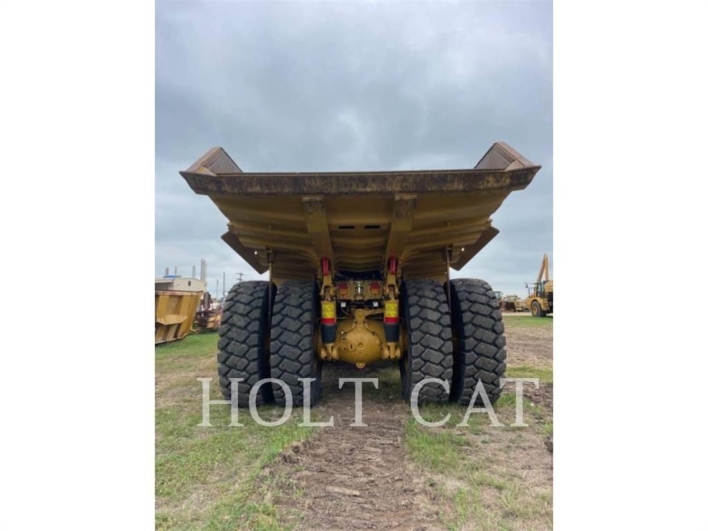 CAT 775G Дъмпери/моторни превозни средства