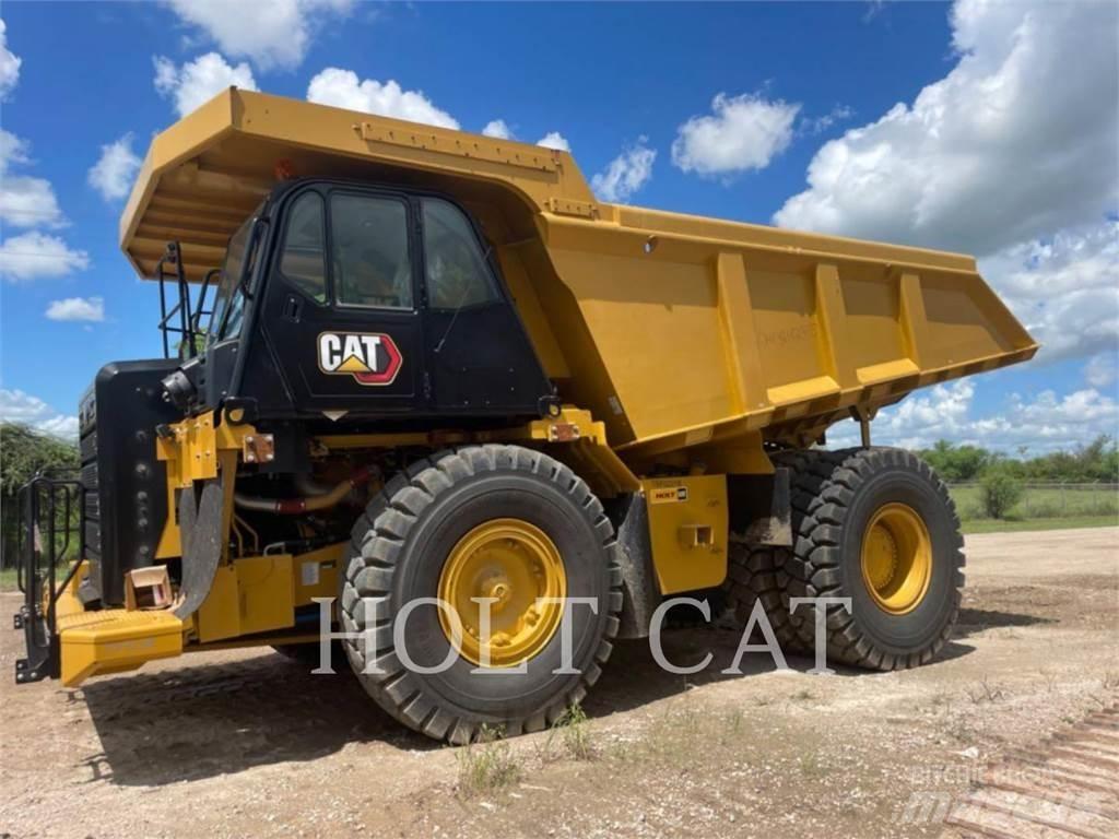 CAT 775G Дъмпери/моторни превозни средства