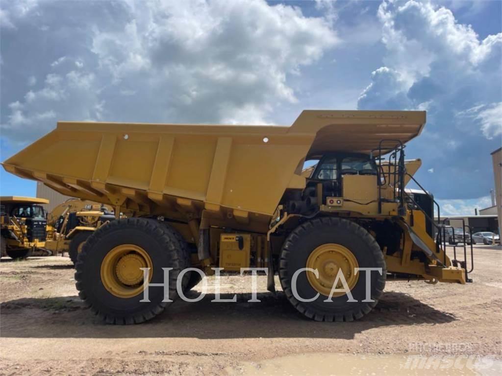CAT 775G Дъмпери/моторни превозни средства