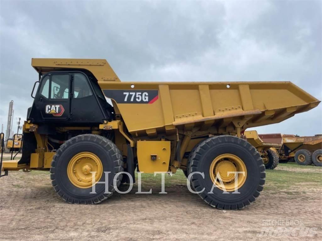 CAT 775G Дъмпери/моторни превозни средства