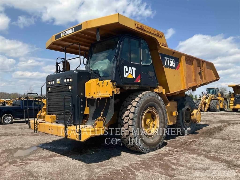 CAT 775G Дъмпери/моторни превозни средства