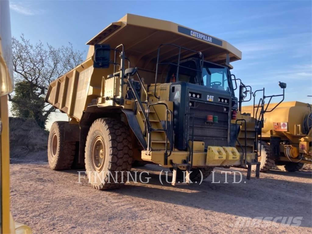 CAT 775G Дъмпери/моторни превозни средства