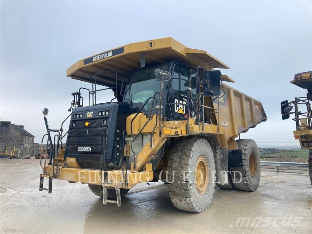 CAT 775G Дъмпери/моторни превозни средства