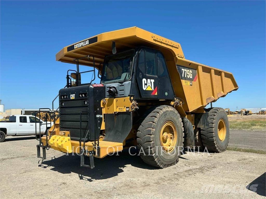 CAT 775G Дъмпери/моторни превозни средства