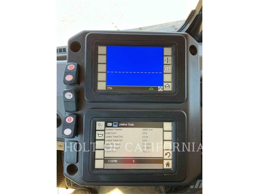 CAT 775G Дъмпери/моторни превозни средства