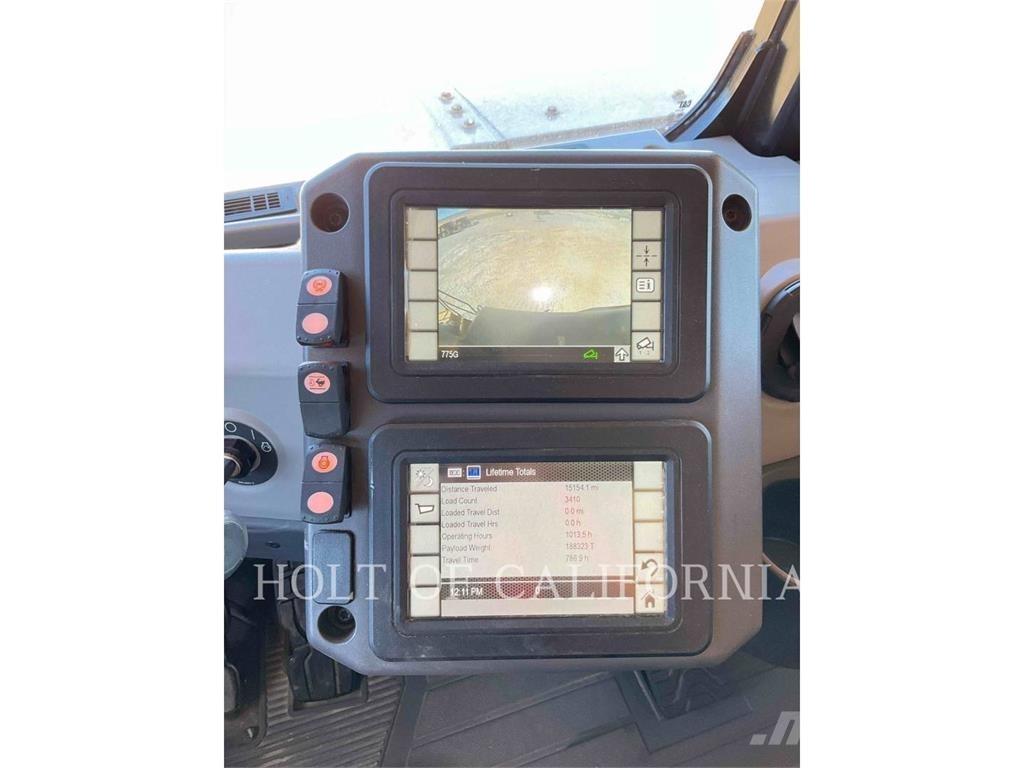 CAT 775G Дъмпери/моторни превозни средства