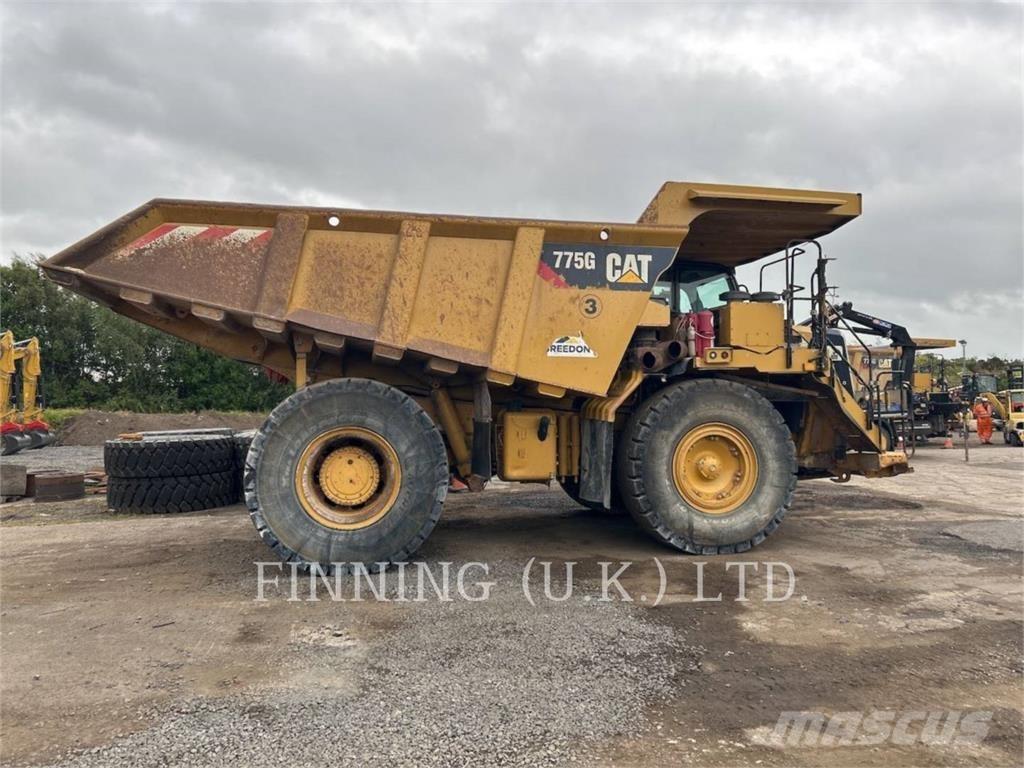 CAT 775G Дъмпери/моторни превозни средства
