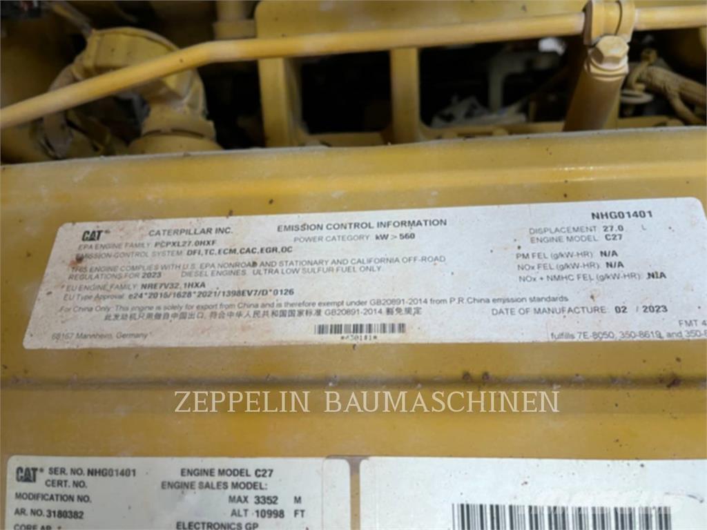 CAT 775G Дъмпери/моторни превозни средства