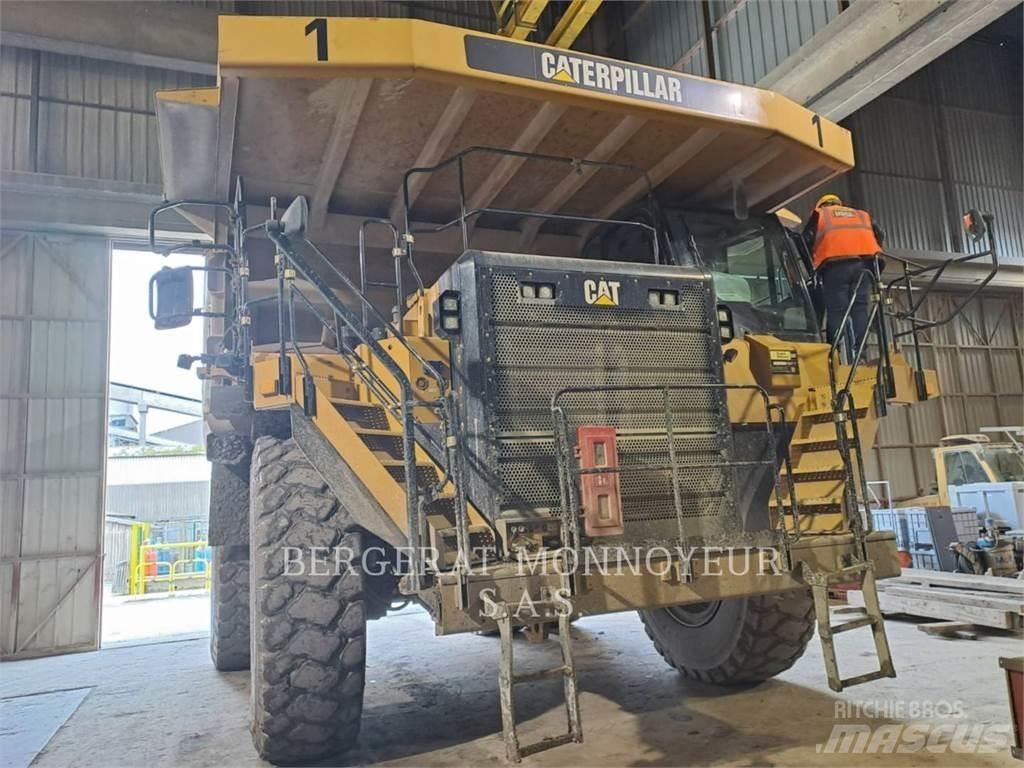 CAT 777G Дъмпери/моторни превозни средства