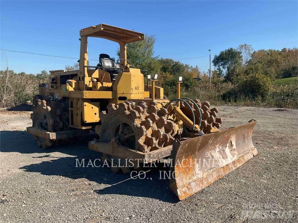 CAT 815 Уплътнители за почва
