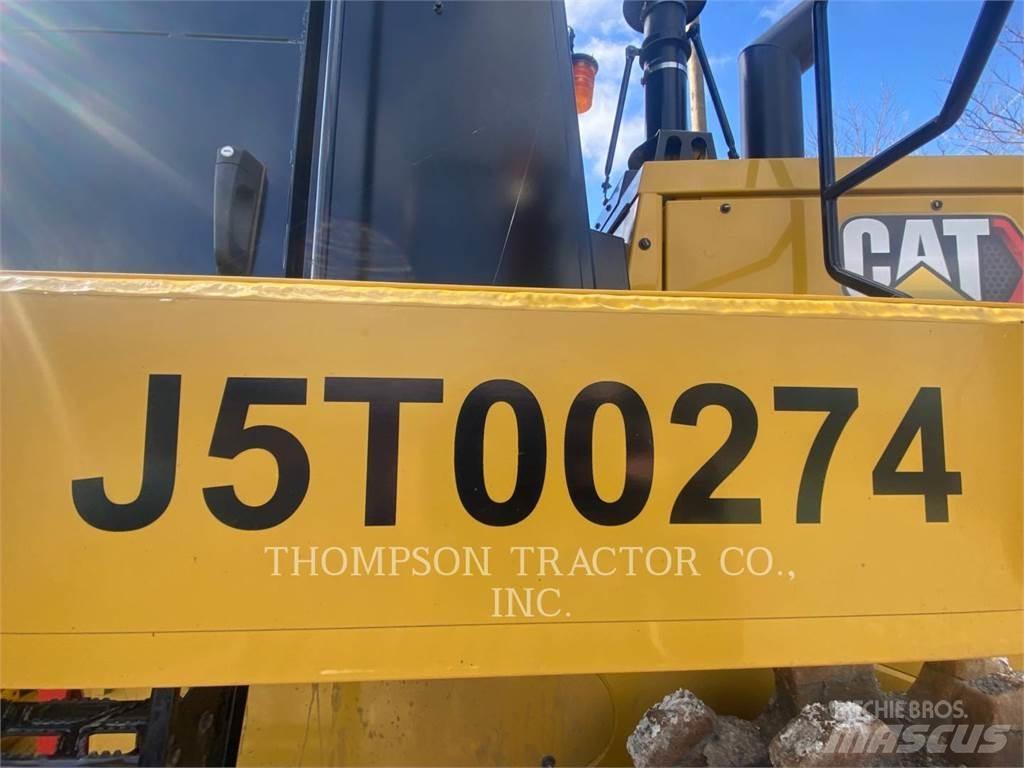 CAT 815 Уплътнители за почва
