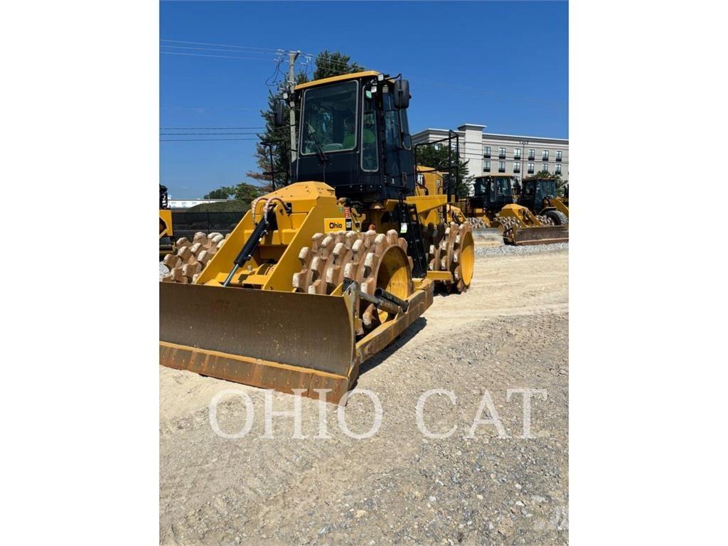 CAT 815 Уплътнители за почва
