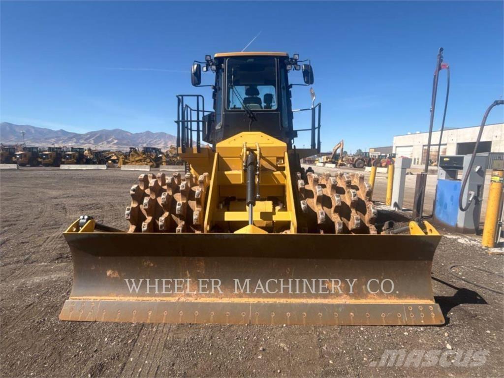 CAT 815 Комбинирани ролки
