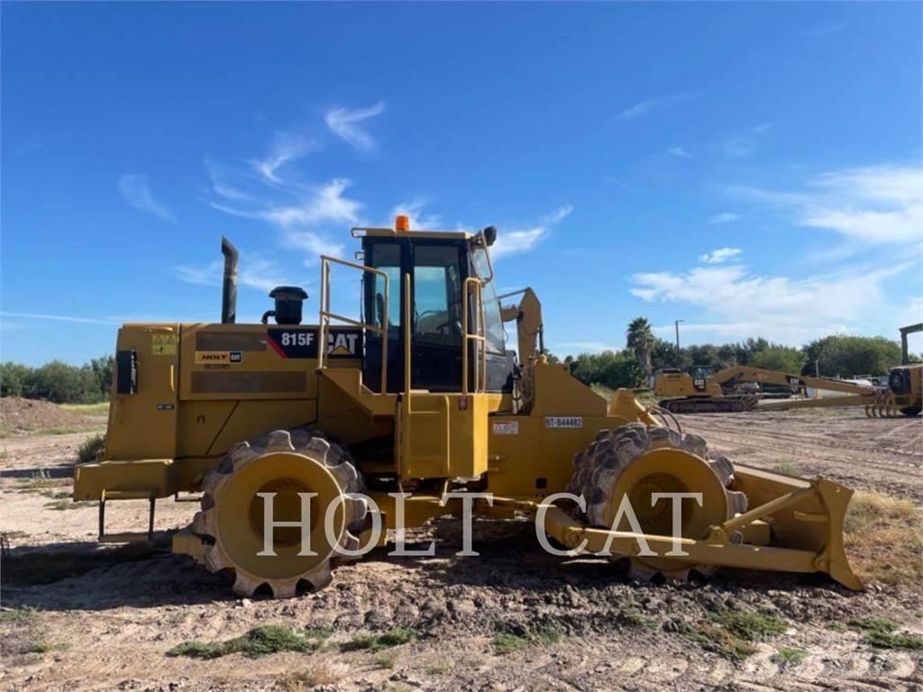 CAT 815F Уплътнители за почва
