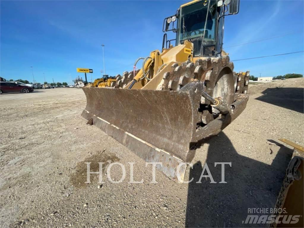 CAT 815F Уплътнители за почва

