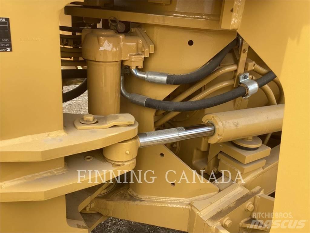 CAT 815F Уплътнители за почва
