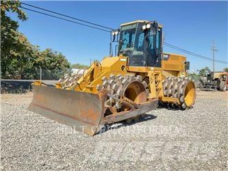 CAT 815F2 Уплътнители за почва
