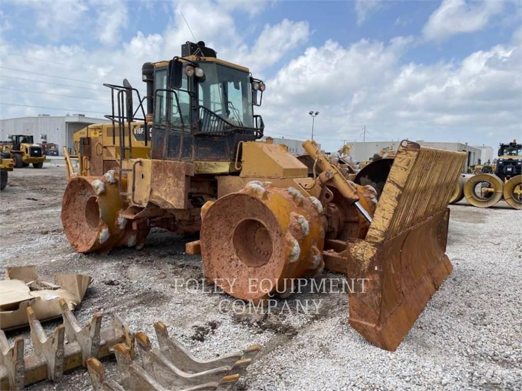 CAT 816F2 Уплътнители за почва
